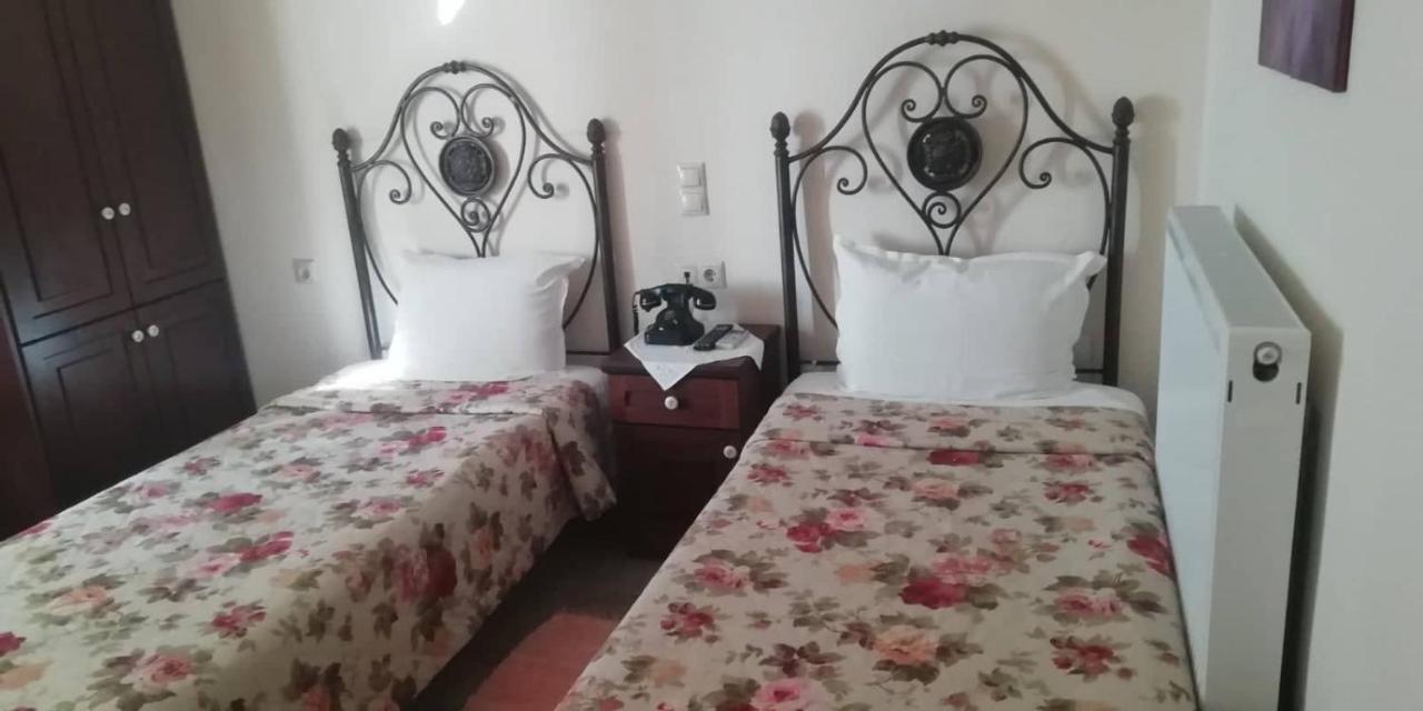 Hotel Xenios Zeus à Ouranoupoli Extérieur photo