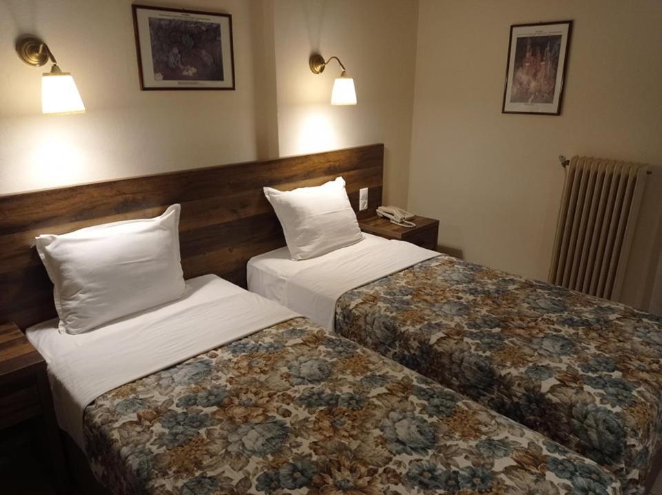 Hotel Xenios Zeus à Ouranoupoli Extérieur photo