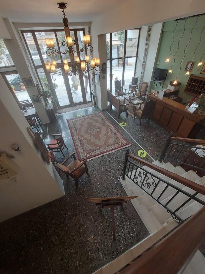 Hotel Xenios Zeus à Ouranoupoli Extérieur photo