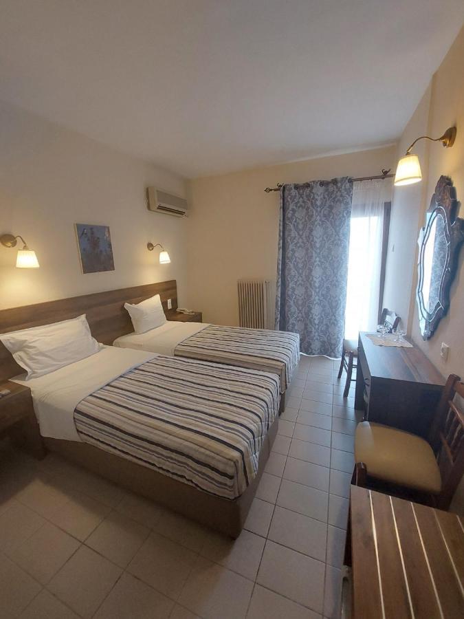 Hotel Xenios Zeus à Ouranoupoli Extérieur photo