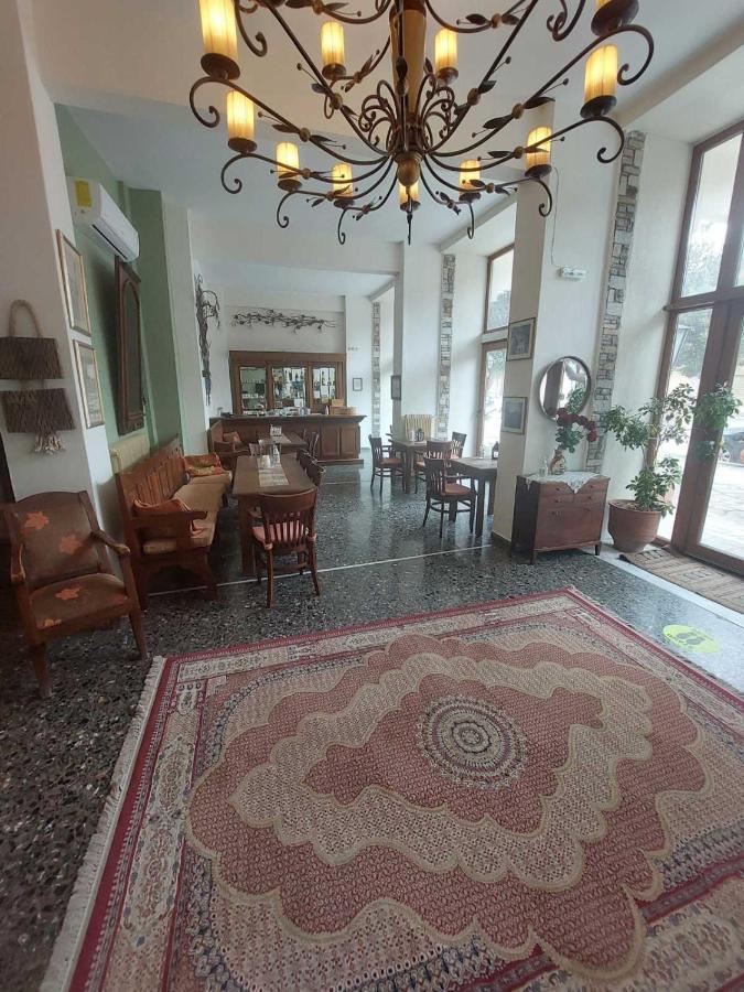 Hotel Xenios Zeus à Ouranoupoli Extérieur photo